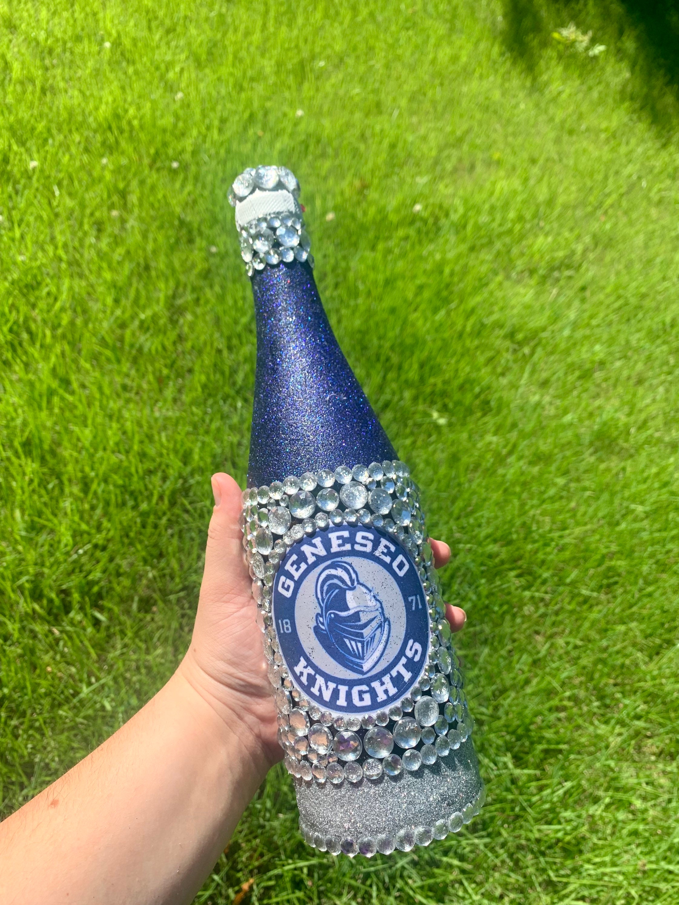 Bedazzle Bottle – Nadiattractions