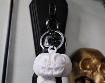 3D Printed Pumpkin Keyring: Halloween Ornament