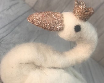 swan teddy with crown