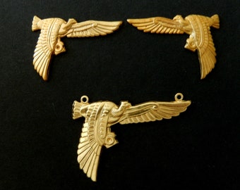 vintage Design Raw Brass Stampings / Egyptian Revival / Vultures / Small Mirror Image ou Large w. Boucles