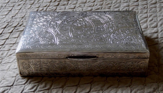 Egyptian Silver Deco Box / Hinged Lid / Wooden Li… - image 2