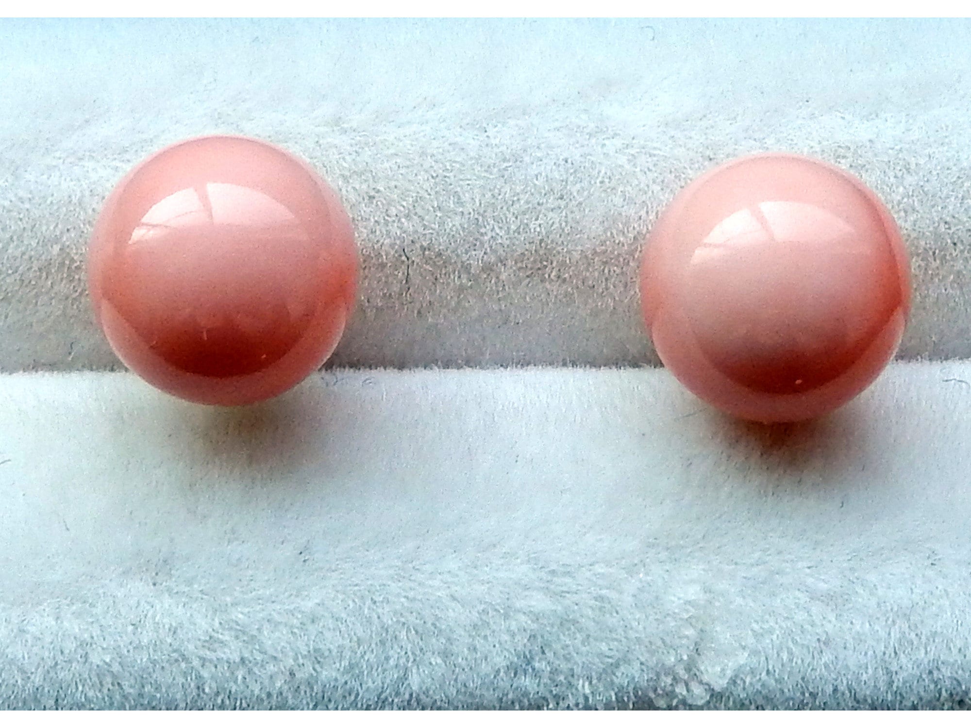 Coral Earrings /Vintage Beads/ /Pale Pinks & Salmon/ Natural Untreated Colors/ Gold Filled 14/20 / Hand Crafted / Mixed Sizes