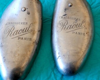 Vintage French Shoe Stretchers/ Chaussures RAOUL Paris/ Metal /1930's /Medium