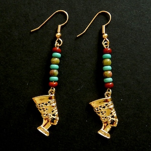 Nefertiti Earrings / Small Filigree Nefertiti Charms / 18K. Gold Tone / Beads in Royal Colors