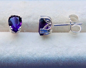 Vintage Amethyst / Faceted Pear Shapes / 6x4 mm / 925 Sterling Silver Fancy 16 Prong Setting