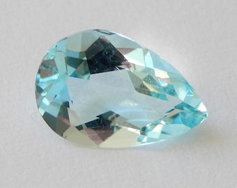 Aquamarine Faceted Pear Shaped Loose Gemstones/   7x5 mm