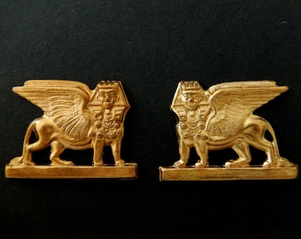 vintage Design Raw Brass Stamping / Renaissance égyptienne / Sphinx Mirror Image Pair / Image vénitienne / 1 3/8 « x 1 » / Une paire