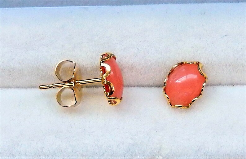Vintage Untreated Salmon Rose & Black Coral Stud Earrings Solid 14kt Gold New 