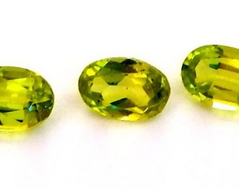 Natural Green Peridot Gemstone / Faceted Ovals / 6x4 mm.  August Birthstone