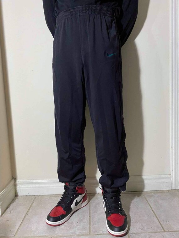 Medium NIKE Tearaway Button Trackpants