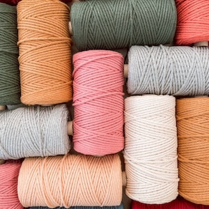filato mahina 2 mm intrecciato 150 m vari colori