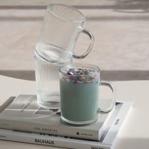 ZOHA Riffle Cup Henkelglas 360ml, 2 Stück