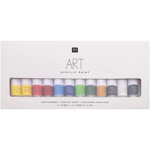 Op de afbeelding: Een witte doos met 12 tubes acrylverf in diverse kleuren. Op de doos staat "ART" en "ACRYLIC PAINT". Elke tube bevat 12 ml verf.