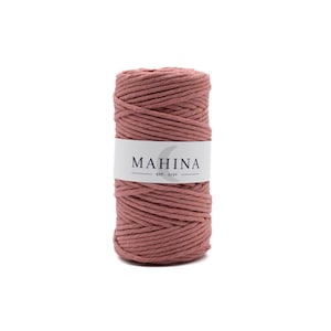MAHINA yarn 4 mm twisted old pink 100 m