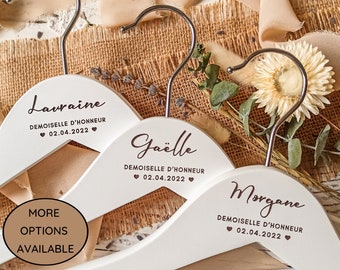 Wedding hangers| Wedding party hanger|Bridal hangers| Wedding hanger personalized date| Bride hanger|Bridesmaid hangers|Wedding dress hanger