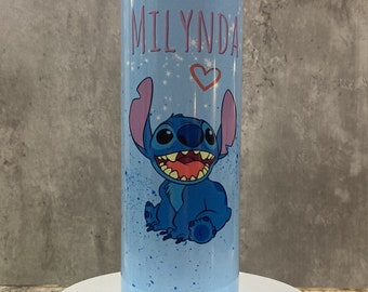 Vaso de café inspirado en el monstruo azul hawaiano