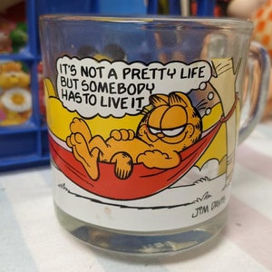 1978 / Garfield McDonalds Character Glass Mug / &quot;Not a Pretty Life&quot; / Garfield, Cristalería coleccionable