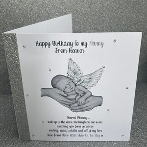 Fijne verjaardag aan mama, papa en grootouders van Baby Child Angel in Heaven. Keuze uit kleuren