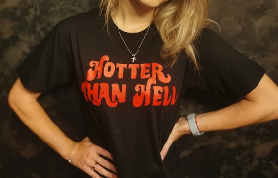 Hotter Than Hell tシャツ【hth】