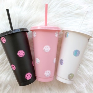 Smiley Face Trendy Aesthetic Tumbler with Straw | Retro Smiley Face Iced Coffee Cup | Cold Coffee Cup Gift Teenage Girl | Retro Cute