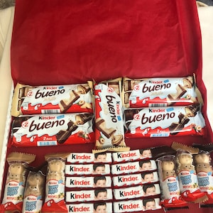 Kinder Bueno Chocolate Hamper Box Gift - Personalised Sweet Treat