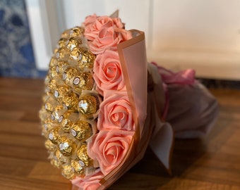 Large Ferrero Rocher Chocolate & Flowers Hand-Tied Bouquet Gift.