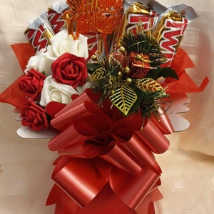 Deluxe Large Christmas White Twix Chocolate Flower Bouquet Gift