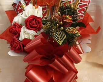 Deluxe Large Christmas White Twix Chocolate Flower Bouquet Gift