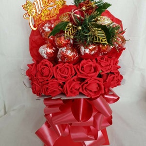 Deluxe Christmas Large Lindt Lindor Chocolate Flower Bouquet Gift