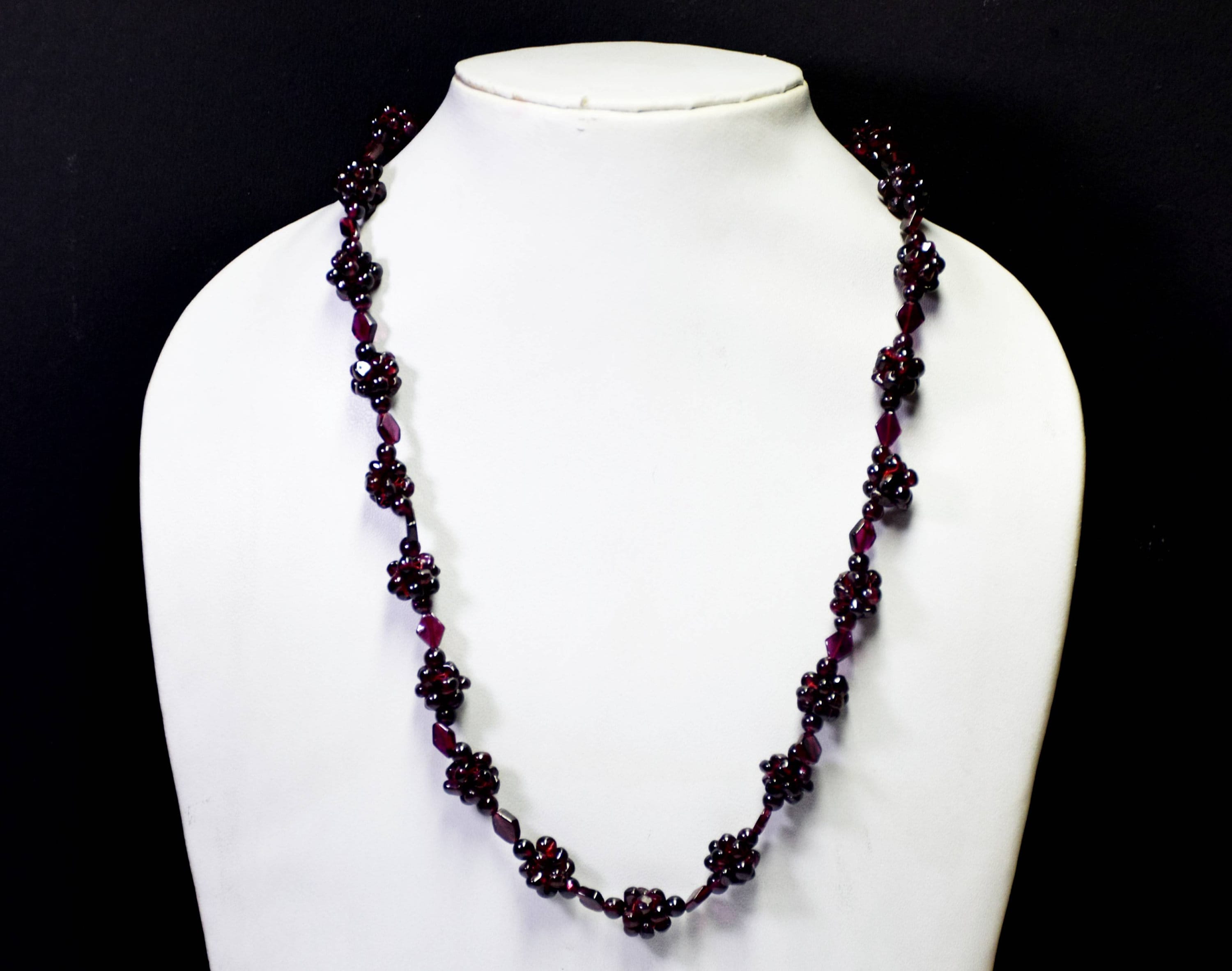 Collier Perles Grenat Rouge Naturel Fait Main – Bijou Bohème Réglable 11 Pouces