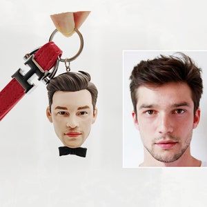 Personalisierte Schlüsselanhänger Figur mit Bild, personalisierte Leder Schlüsselanhänger für Männer, Personalisierte Schlüsselanhänger Figur Charme, Reise Accessoire Geschenk
