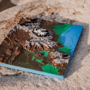 Mount Olympus 3D gedruckte Topographie Reliefkarte - Minikarte (Farbe PLA)
