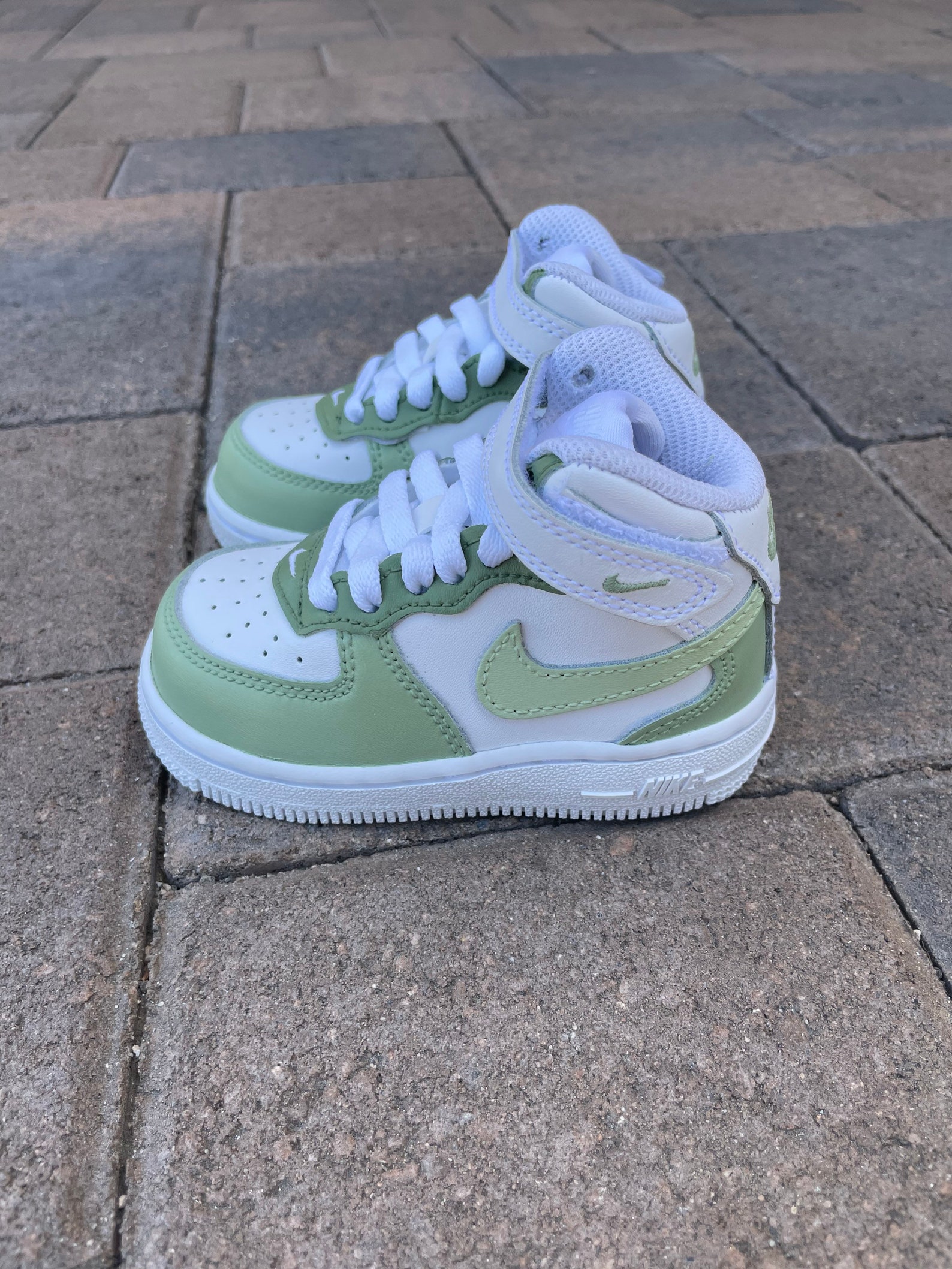 Kids Custom beige Air Force 1 mids | Etsy