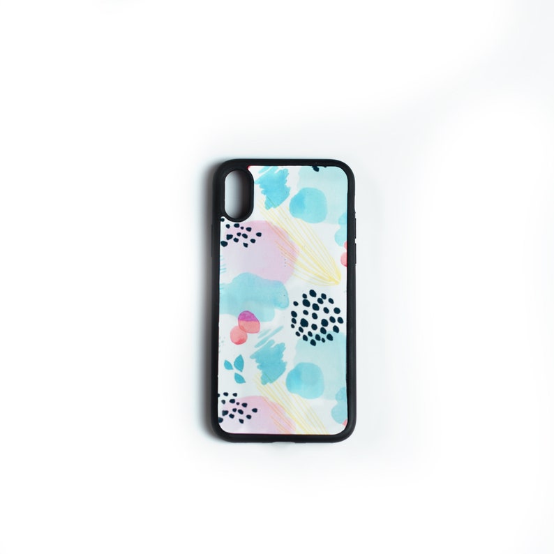 Trendy Abstract Case