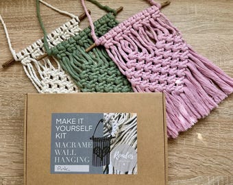 Macrame Wall Hanging Kit - DIY Craft Kit for Beginners - Handmade Gift Idea - Relaxing Hobby