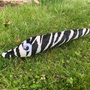 Mini Wurm - Fuzzy Zebra