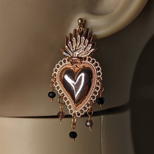 JESUS LOVE - Gothic earrings sacred heart Religious Jesus  Rose Gold/black
