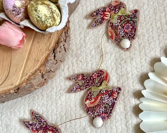 Morris Strawberry Thief Easter Bunny Garland
