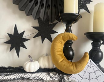 Velvet hanging moon