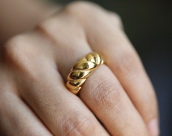 18K Gold Ring for Women | Croissant Ring | Stackable Ring | Chunky Gold Ring | Dome Ring | Signet Ring for Women | Gift for Mom