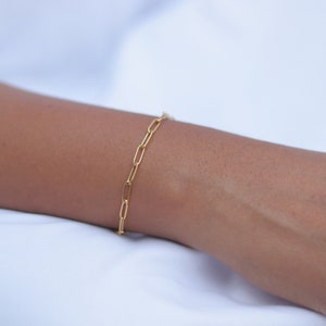 Gold Paper Link Chain Bracelet