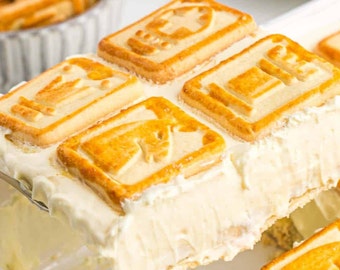 Delicious Banana Pudding  (with Vanilla Wafers OR Chessman Cookies)