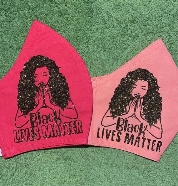 Black Lives Matter praying women