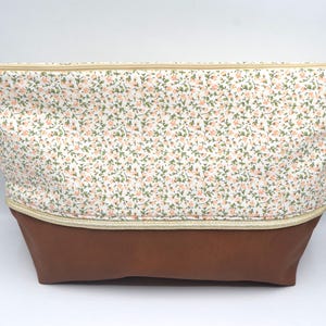 Pochette grande capacité, Trousse, Fourre tout en simili et coton à fond large, doublée avec fermeture éclair pour femme