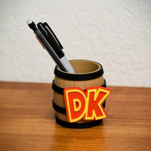 Custom Donkey Kong Inspired Pencil Holder - 3D Printed