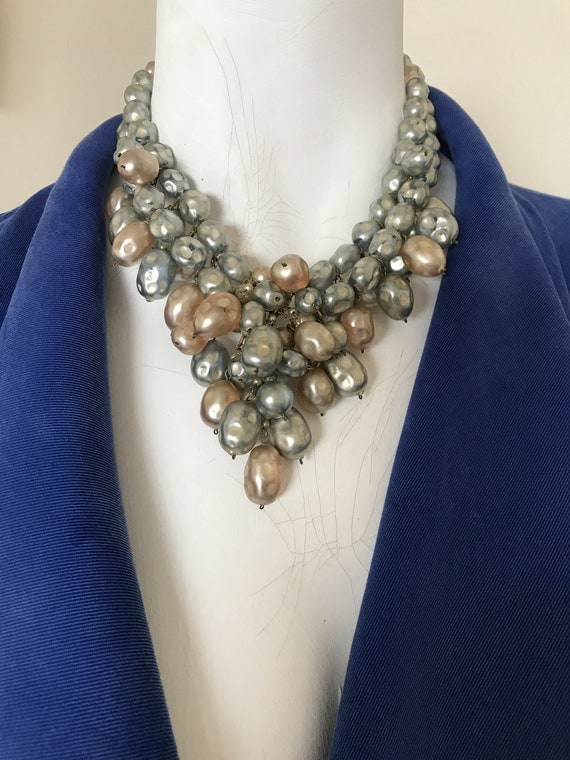 Vintage faux pearl necklace - image 1