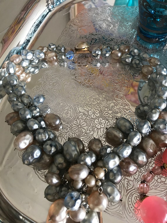 Vintage faux pearl necklace - image 3