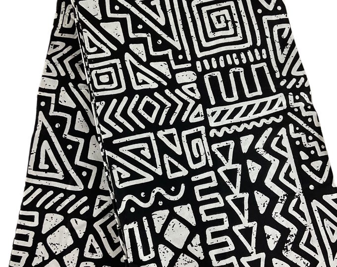 African Fabric By The Yard/Ankara Fabric/African Fabric/Quilt Fabric/Craft Fabric/100% Cotton/MK707B/White and Black Ankara Fabric.