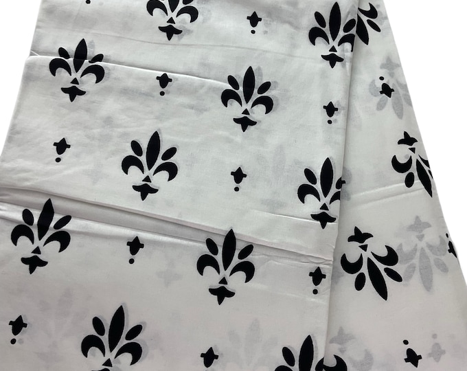 African Fabric By The Yard/Ankara Fabric/African Fabric/Quilt Fabric/Craft Fabric/100% Cotton/MK707F/White and Black Crown Fabric.