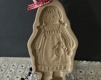 Vintage Brown Bag Cookie Art Raggedy Ann Cookie Mold 1988